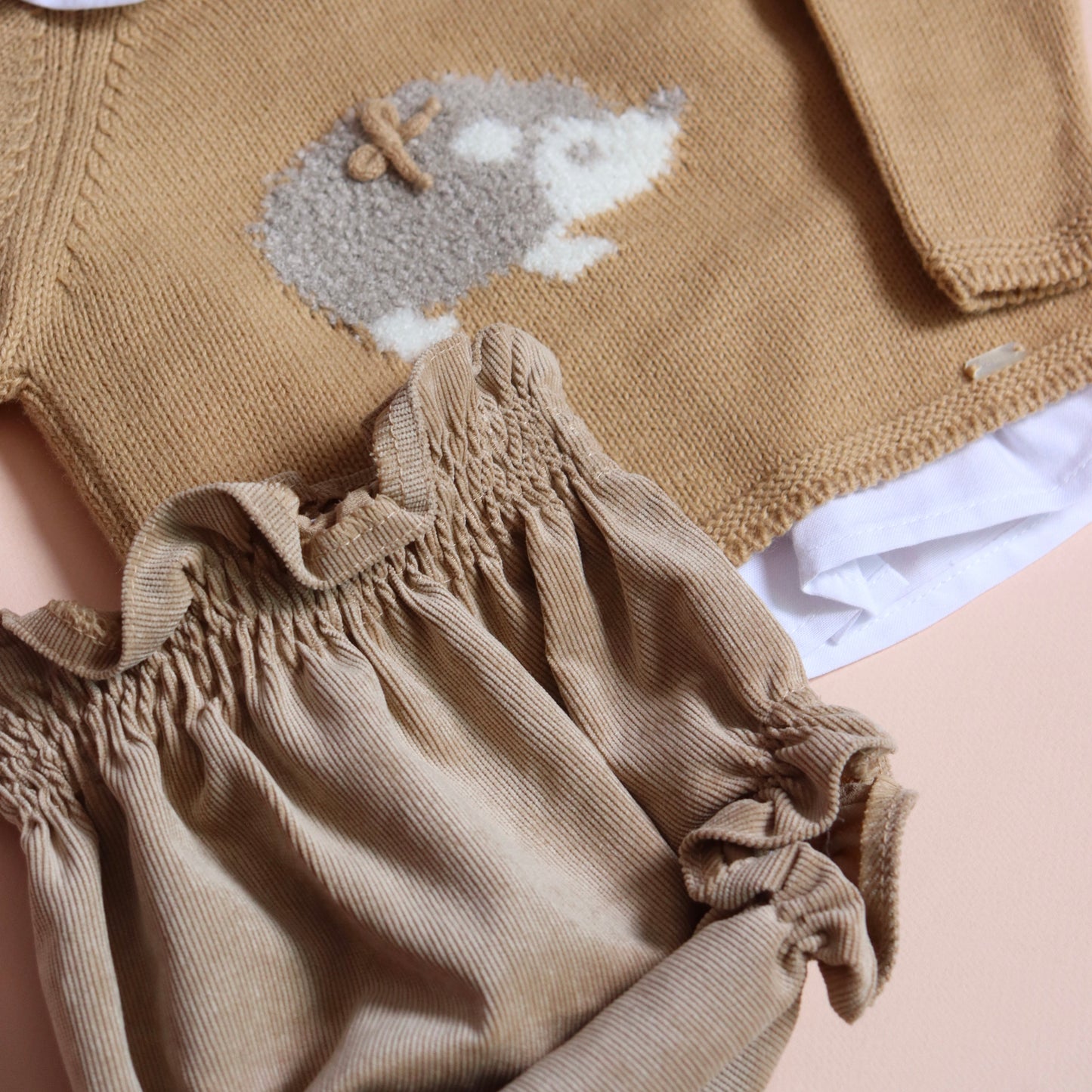 Conjunto Erizo Niña Beige