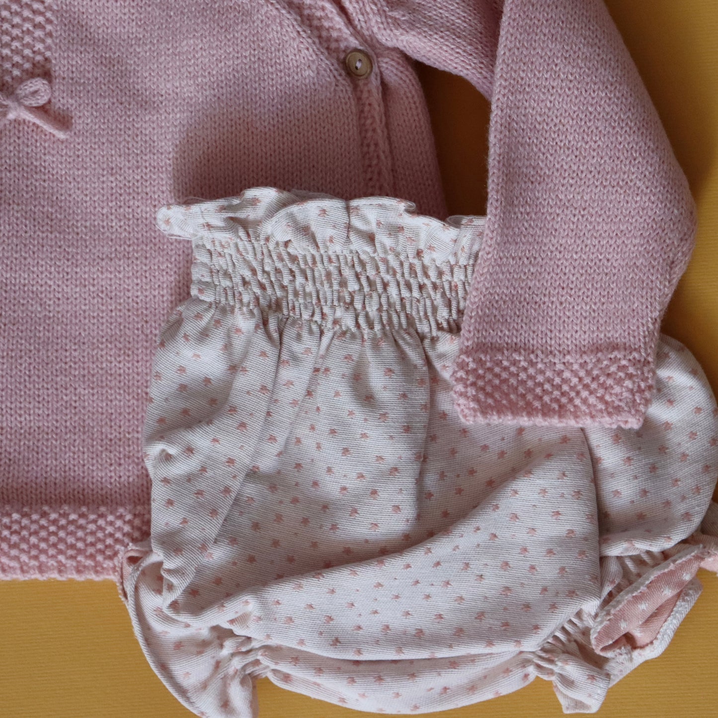Conjunto Lazo Rosa