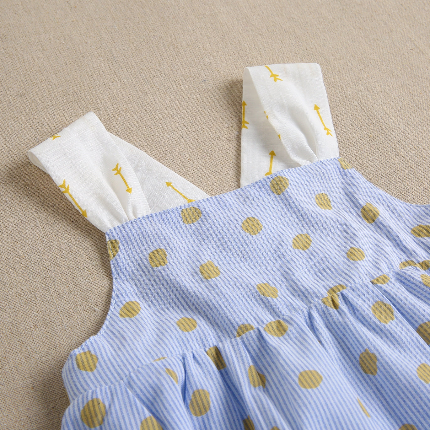Vestido bebé niña lunares amarillos