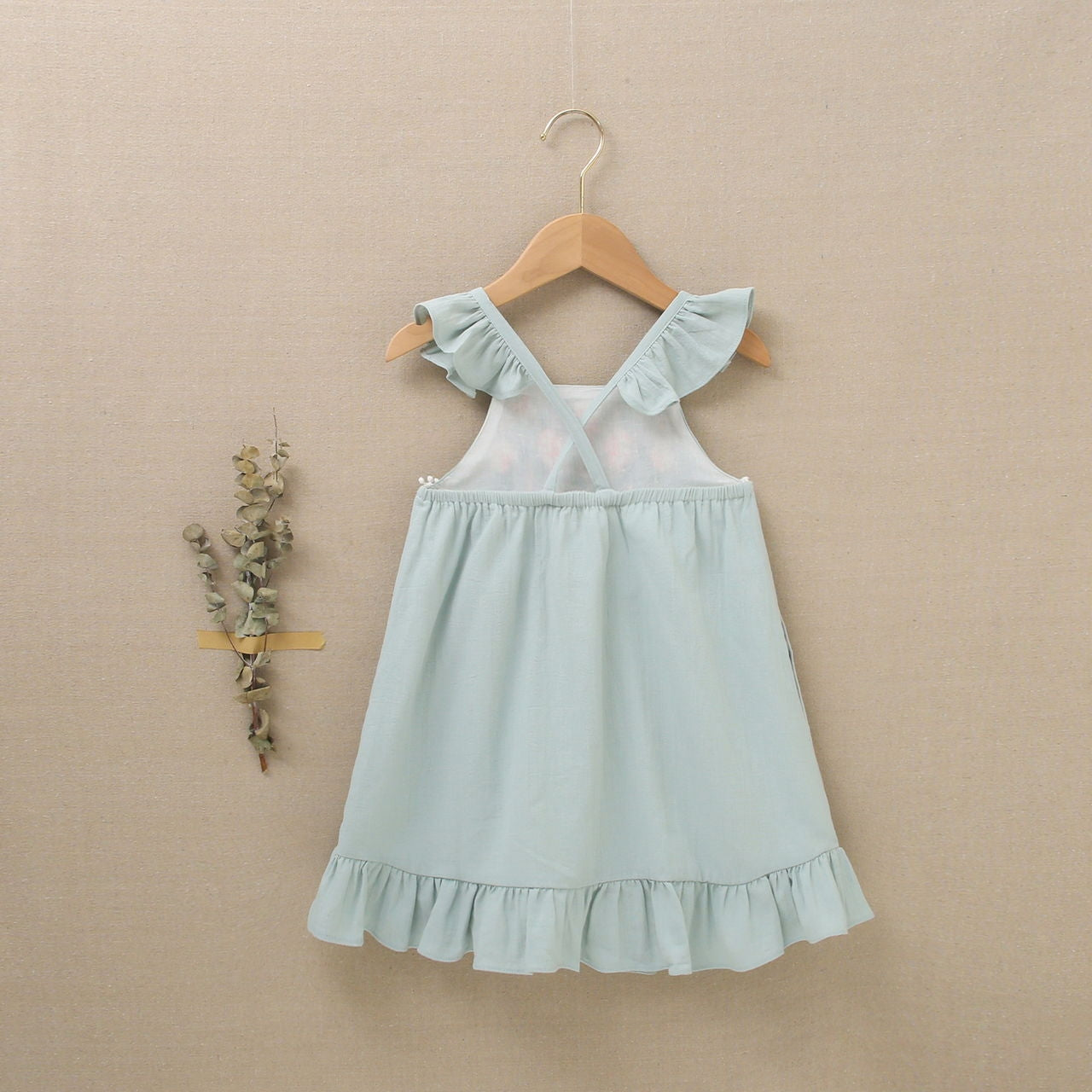 Vestido niña Jr verde saliva bordados