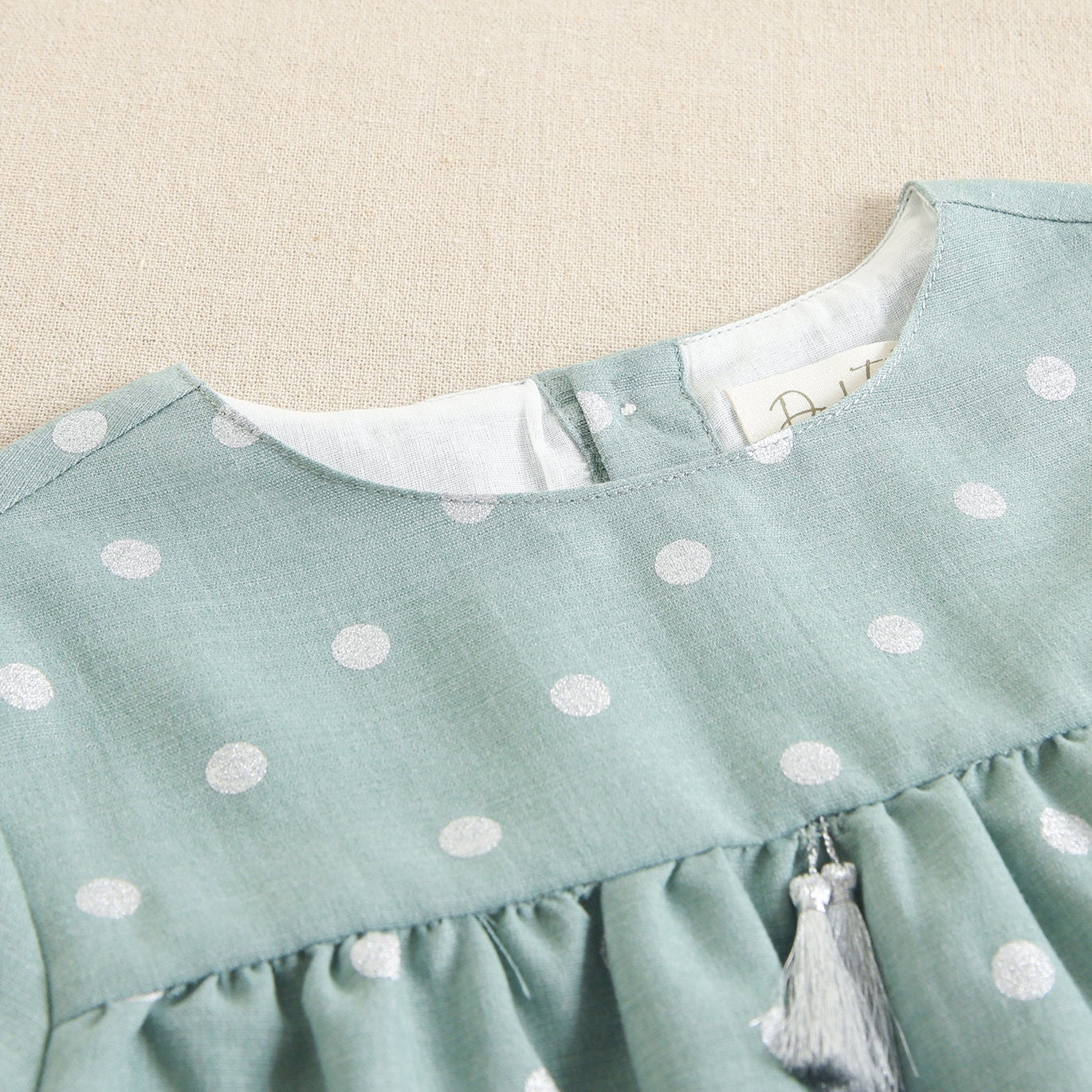 Vestido Jr niña pino